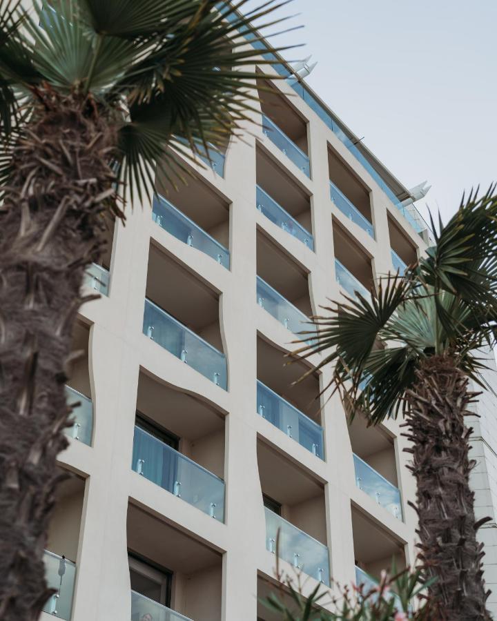 Excelsior Hotel, & Lido - Preferred & Hotel