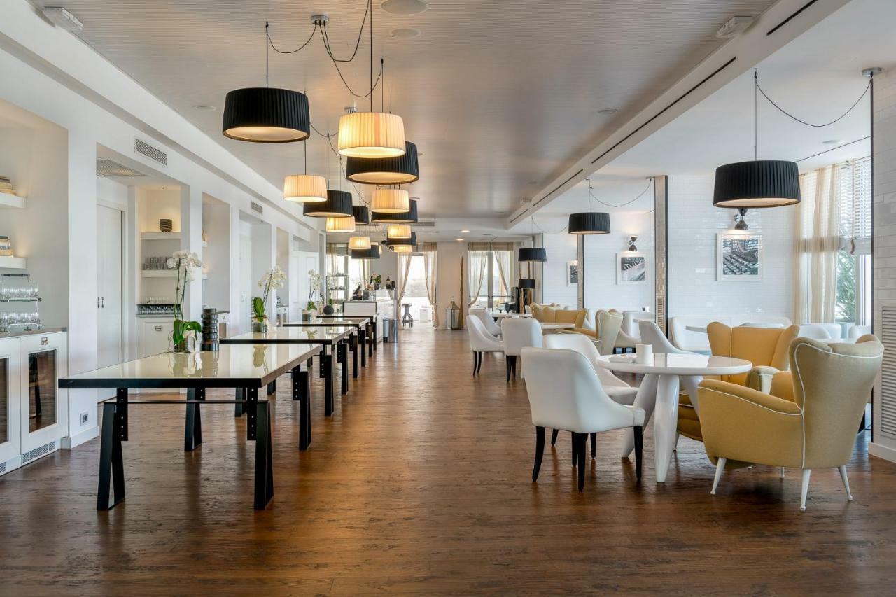 Excelsior Hotel, & Lido - Preferred & Hotel Pesaro
